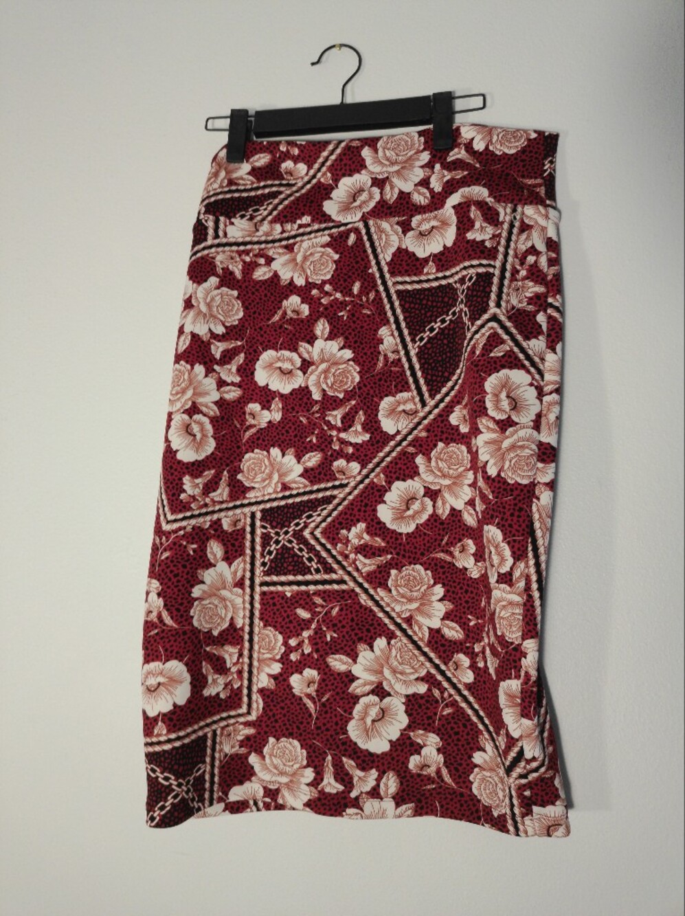 Thalia Sodi Burgundy and Cream Floral Midi Pencil Skirt